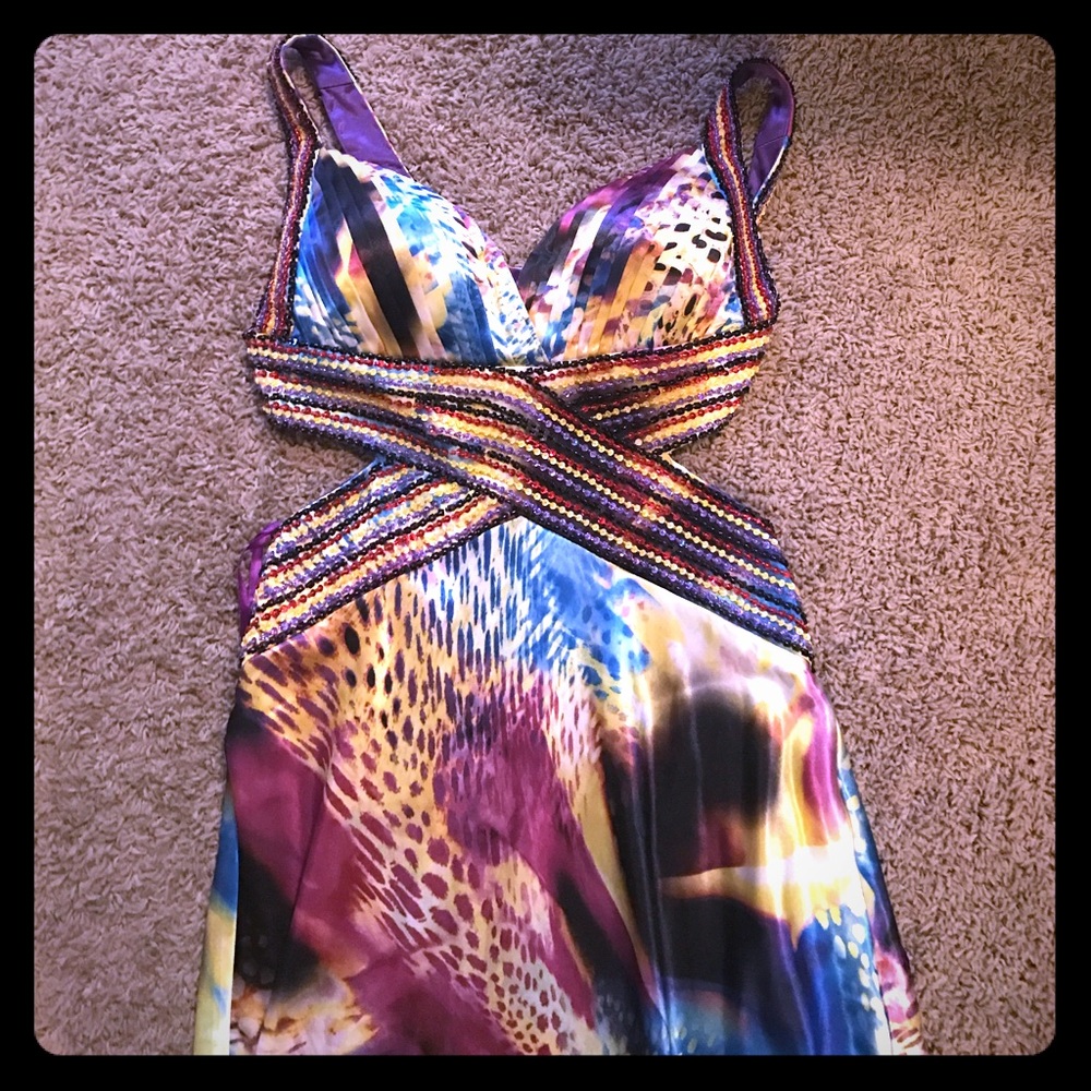 ONLY WORN ONCE! Gorgeous prom dress 